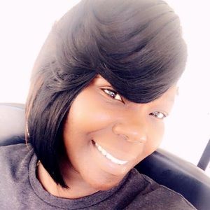 Meet your Posher, Terri